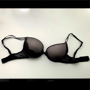 Vera Wang Bra